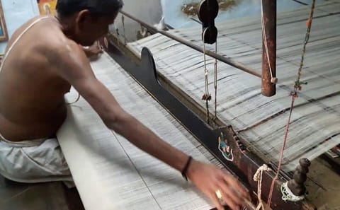 Half-Day New Delhi Khadi and Handicraft Private Tour