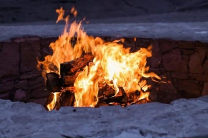 Agafay Desert Sunset Camel Ride with Dinner Show