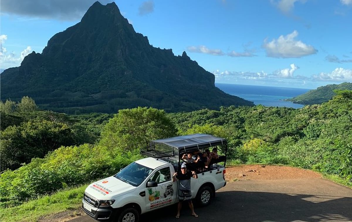 4×4 Moorea Safari Tours : With Hotel transfers