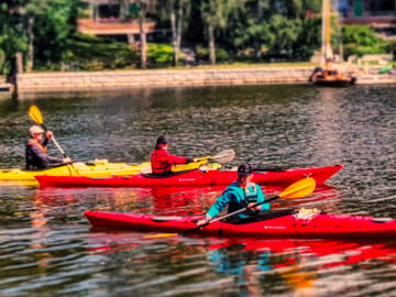 Private Kayak Escape: Helsinki’s Secret Archipelago