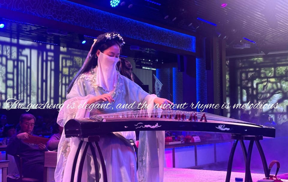 Ming Dynasty Palace Banquet Experience in Nanjing
