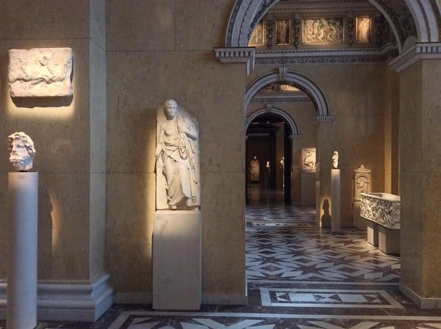 Private Tour of the Kunsthistorisches Museum: Secrets of Masterpieces | Tickets included  6