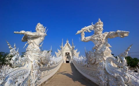 Cultural Highlights of Mueang Chiang Rai Small Group Tour