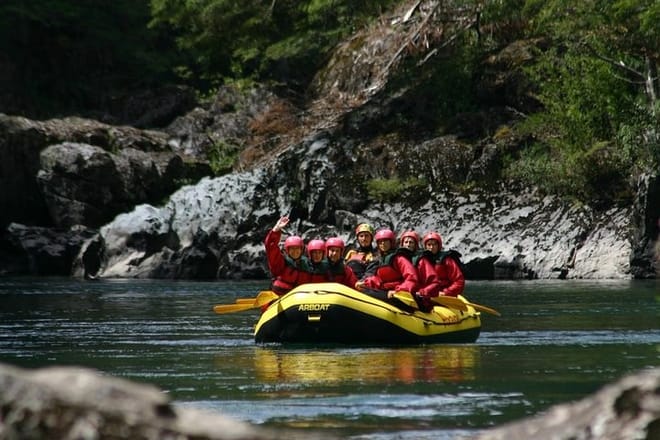 Bariloche: Classic rafting for the whole family full day 5