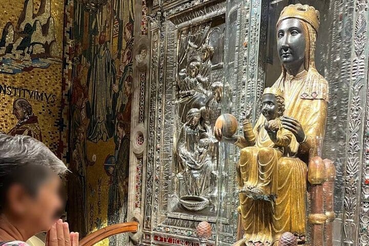 Day trip to Montserrat. Private tour. Know all the secrets 10