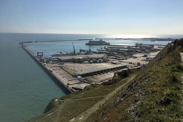 Private transfers to/from Dover Cruise Port and London Heathrow Airport