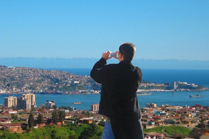 Private Full Day Guided Trip to Valparaíso, Viña del Mar & Reñaca from Santiago