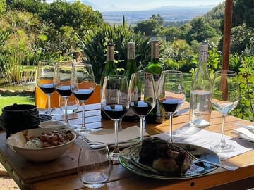 Private: Sip & Explore Stellenbosch Wine Tour