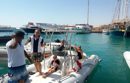 Speed Boat Tour to Snorkel with Dolphins in Hurghada