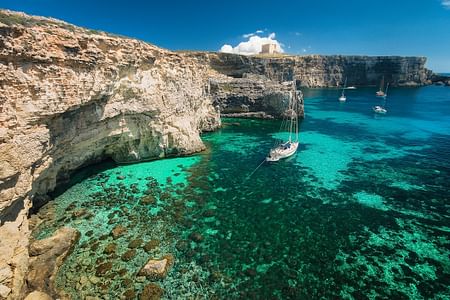 Coastal Catamaran Cruise to Comino’s Stunning Blue Lagoon