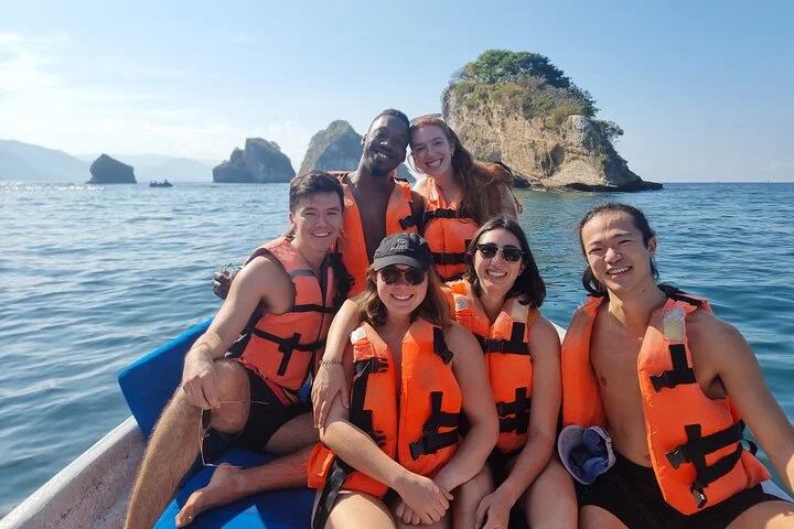 Boat & Snorkel Tour to 5 Islands of Los Arcos
