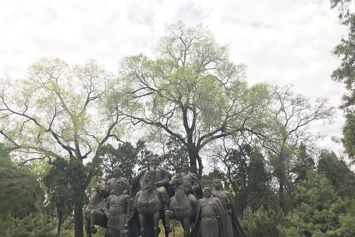 Private Day Tour in Taiyuan: Jinci, Mengshan Buddha, Tianlong Mount 7