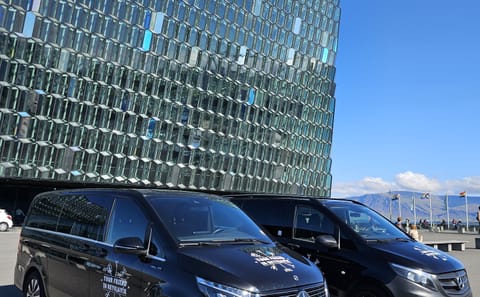 Private Airport Transfer from Keflavik to Reykjavík
