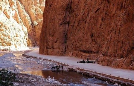 3-Day Marrakech Desert Tour with Camel Trekking and Camp Stay