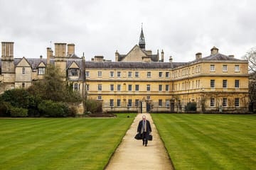 Oxford Day Tour from Birmingham with Guided Highlights