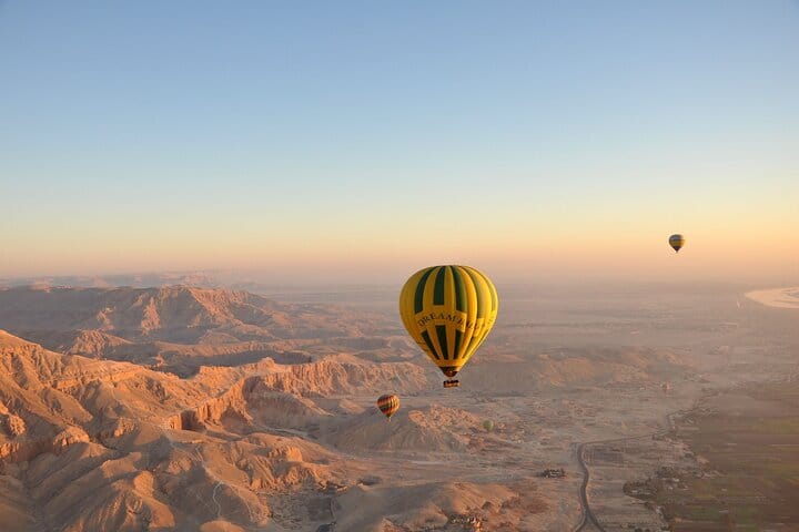 Private Luxor Overnight with Hot Air Balloon from Hurghada