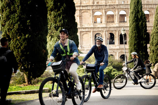 HALF-DAY WOW: Rome Highlights Bike Tour & Lunch