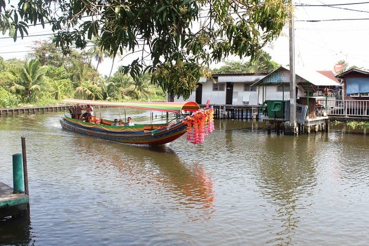 Grand Palace & Thonburi Canals Morning Tour Experience 2