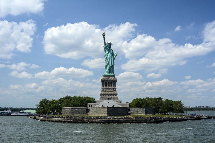Statue of Liberty Express Roundtrip Ferry Ticket 7
