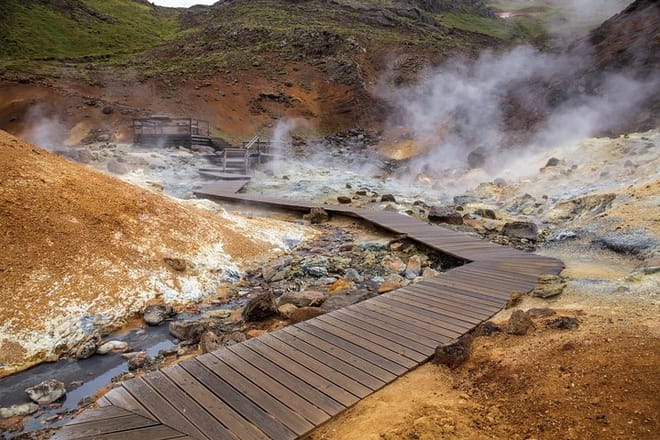 Private Jeep Tours - Reykjanes Peninsula, Blue Lagoon & Lava Tunnel 5
