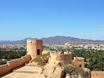 4-Day Cultural and Adventure Tour in Oman’s Al Hadd and Al Hamra