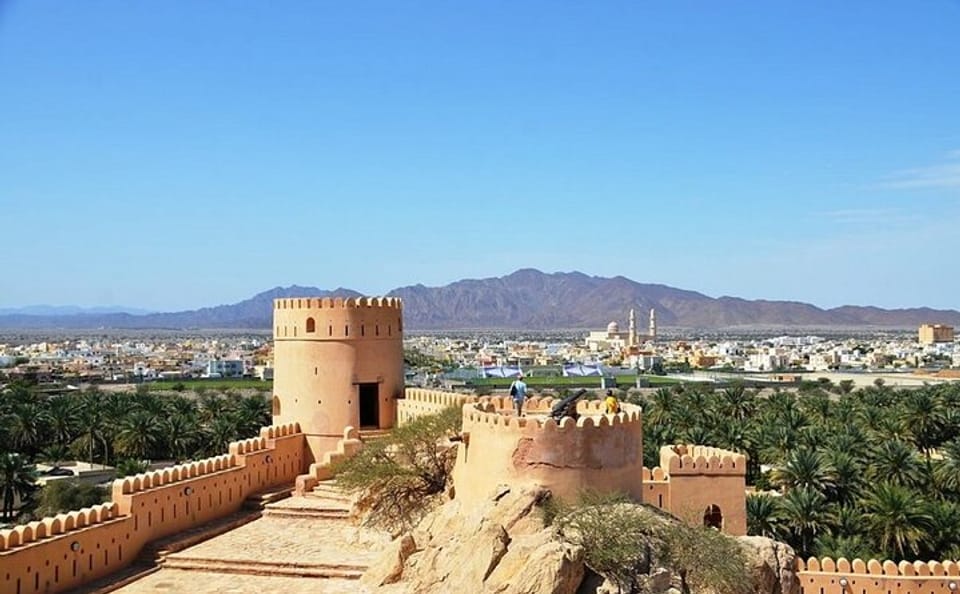 4-Day Cultural and Adventure Tour in Oman’s Al Hadd and Al Hamra