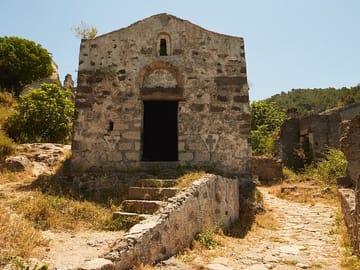 Fethiye Day Tour: Babadağ Cable Car, Kayaköy & Amynthas