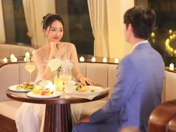 Top Luxury 5-Star Symphony Cruise from Hanoi to Halong Bay