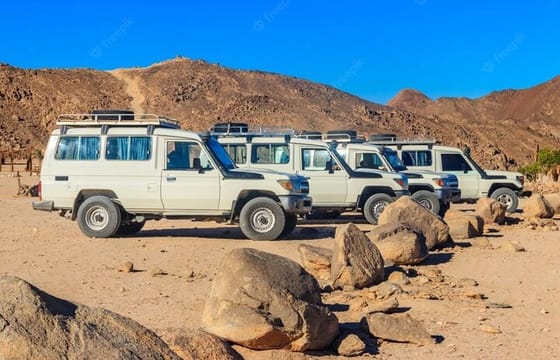 Desert Jeep Safari & Bedouin Dinner with Stargazing in Hurghada