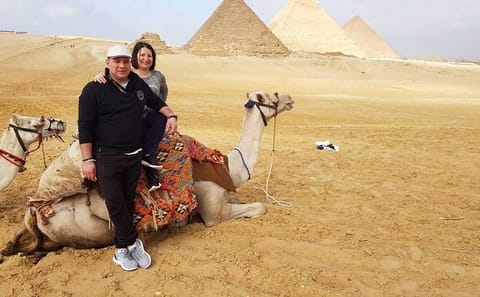 Cairo Day Trip from Hurghada with Flight and Guided Tour