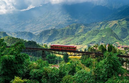 3-Day Cultural and Nature Tour of Sapa and Fansipan Peak