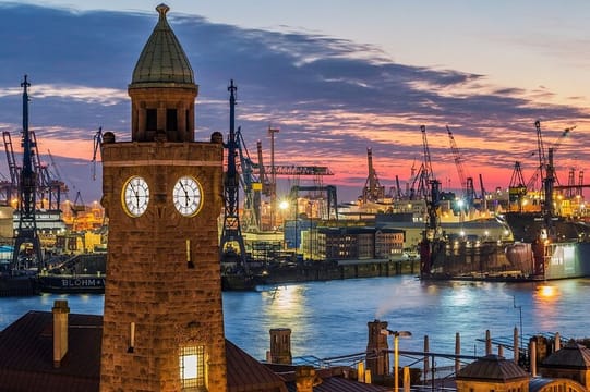  Hamburg Private Walking Tour With A Professional Guide