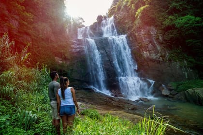 Ambuluwawa & Ramboda Falls Tour (German & English)