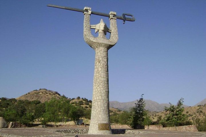 Full Day Tour Laguna del Inca Portillo from Santiago