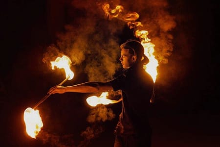 Marrakech: Moroccan dinner with show in Desert Agafay& camel ride