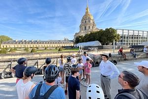 Experience Segway in Paris Small Group 2 Hours
