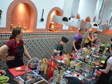 Moroccan Tea Preparation Experience in Fes