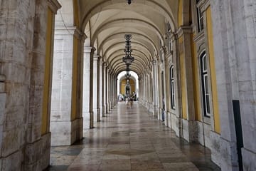 Cultural Walking Tour of Historic Lisbon Landmarks