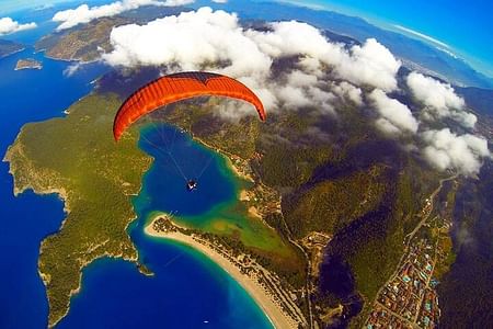 Fethiye Paragliding Adventure: Soar Over Ölüdeniz’s Breathtaking Views