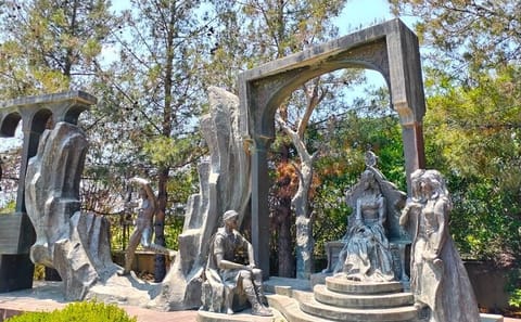 14-Day Cultural and Nature Tour of Azerbaijan's Ağsu and Bakı