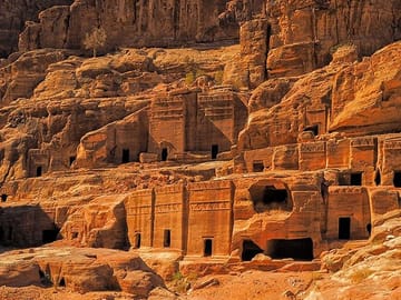 Private Day Trip to Petra and Little Petra from Wadi Rum