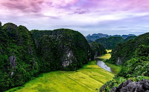 Motorbike Adventure Tour from Hanoi to Ninh Binh