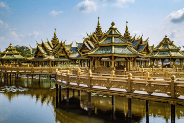 Bangkok Historical Walking Tour: Erawan Museum and More