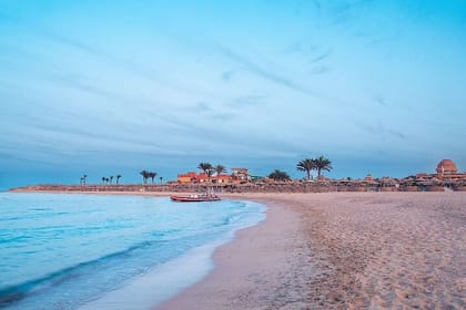 Abu Dabab Semi-Private Trip with tickets & lunch from Hurghada