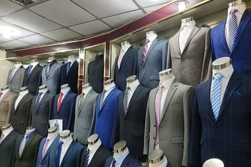 Private Shopping Experience in Shanghai's Vibrant Markets