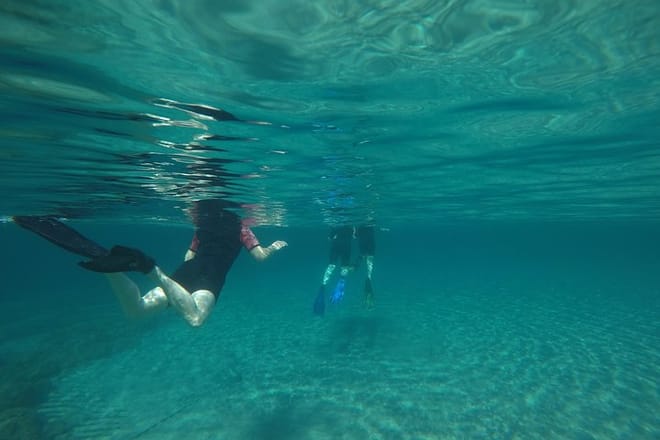 Snorkeling and swimming tour to the Poseidon's temple at Sounio cape photo 4