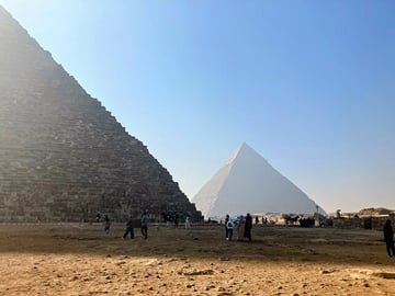 Pyramids from Hurghada by bus