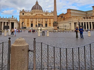St. Peter's Basilica Dome and Grottoes Guided Tour