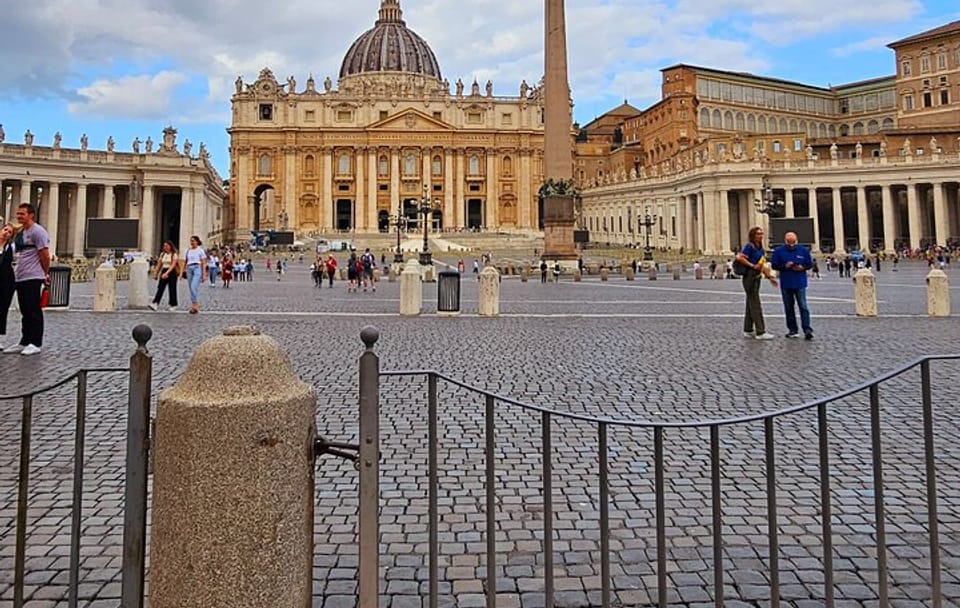 St. Peter's Basilica Dome and Grottoes Guided Tour