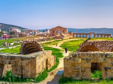 3-Night Jordan Tour with Wadi Rum Overnight from Sheikh Hussein Border Crossing